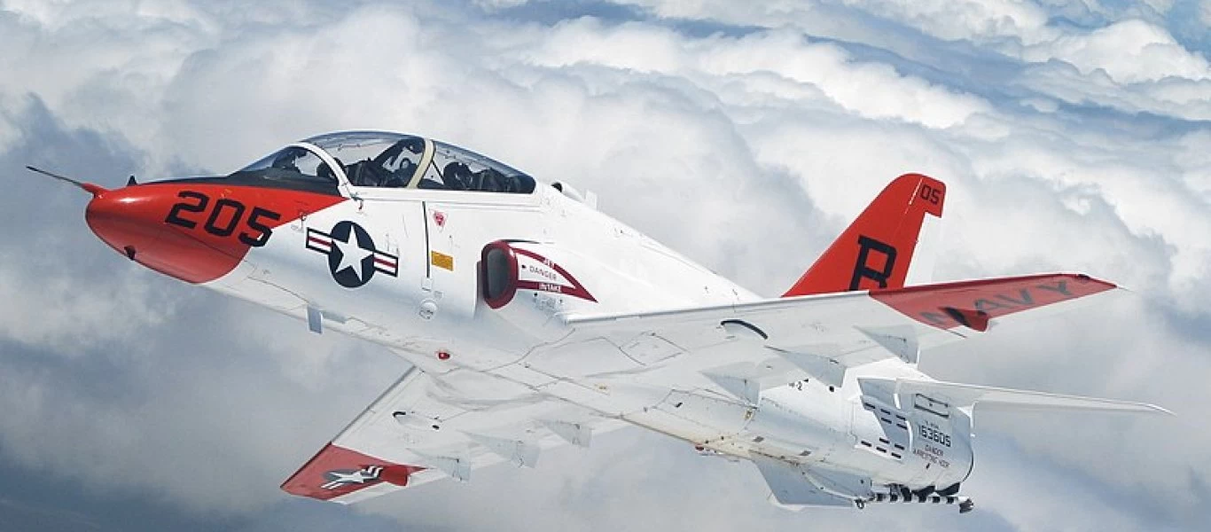 Το αμερικανικό Ναυτικό κοιτάζει προς αντικατάσταση του εκπαιδευτικού Boeing T-45C Goshawk